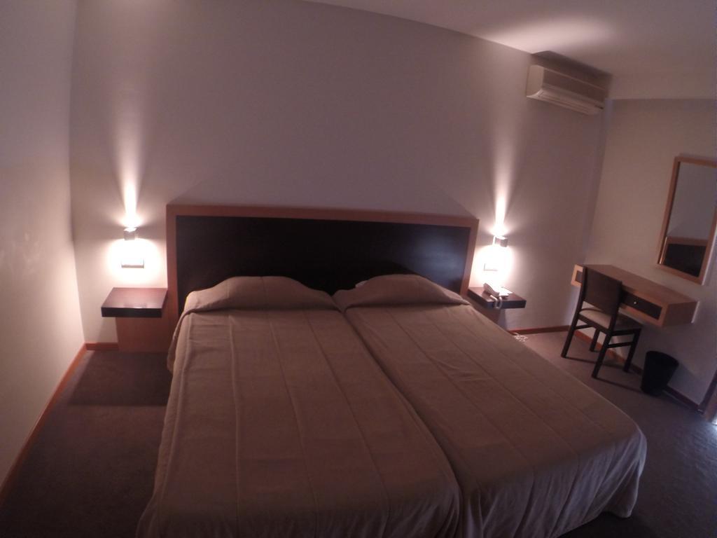 Hotel Recinto Fátima Chambre photo